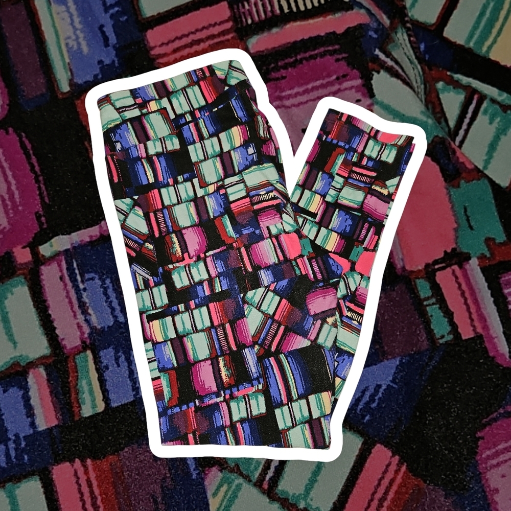 NWT Lularoe Books Print Library Leggings Size TC